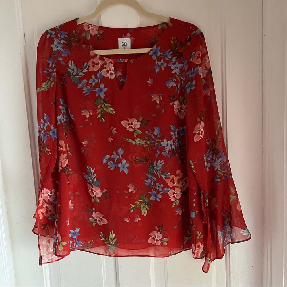 CAbi Devoted Blouse Bell Sleeve Red Floral Print  size small